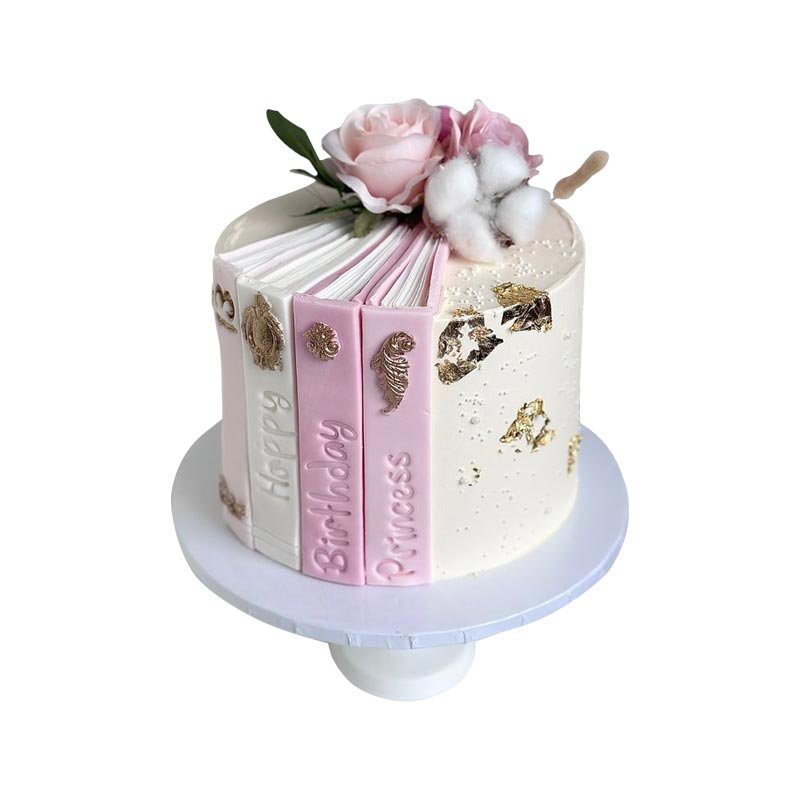 Bookworm Cake - The Ultimate Dream Cake for Book Lovers