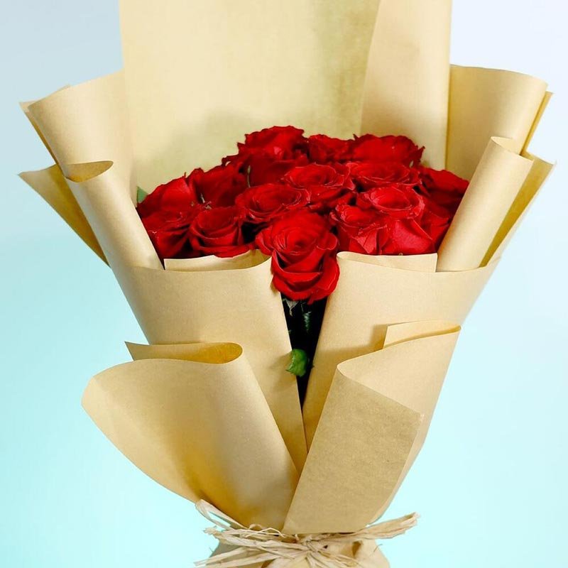 15 Red Roses Bouquet-3