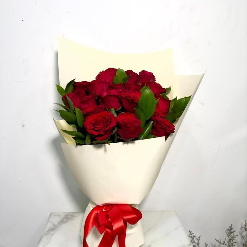 15 Red Roses Bouquets-2