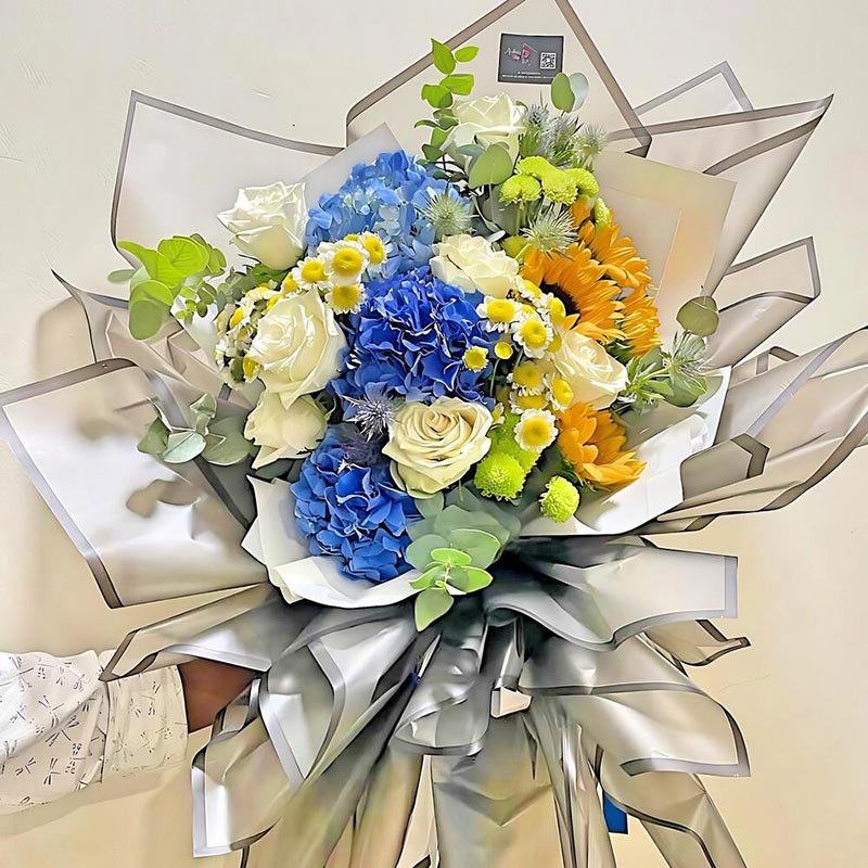 Mixed Flowers Bouquet