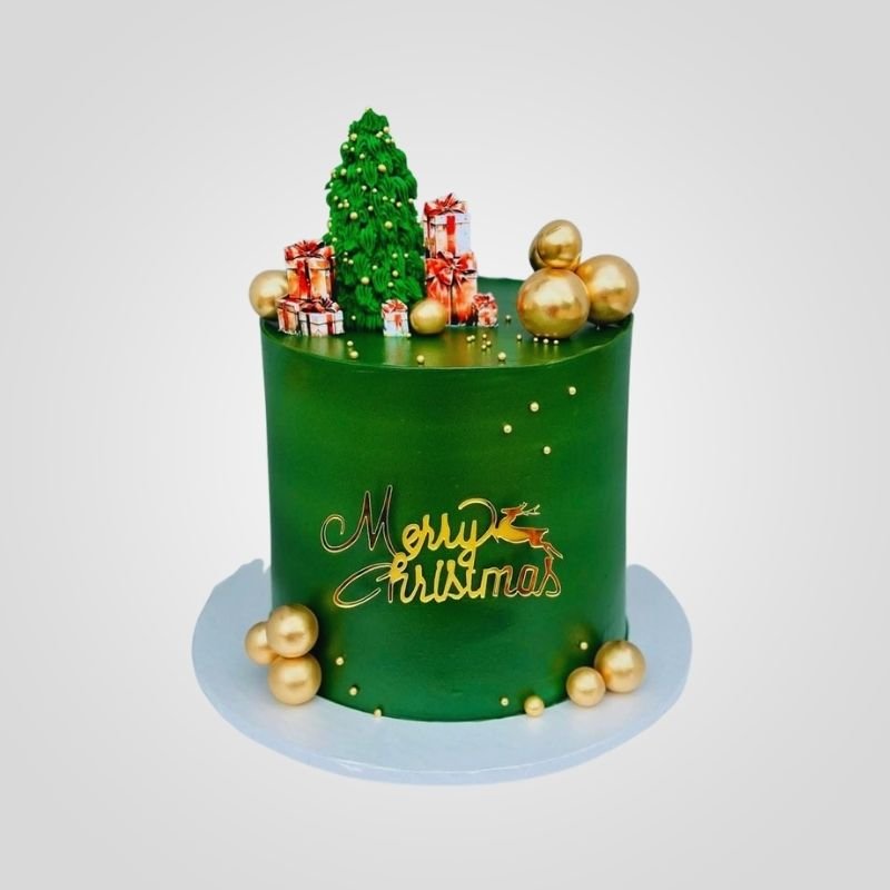 Green Frosted Christmas Cake