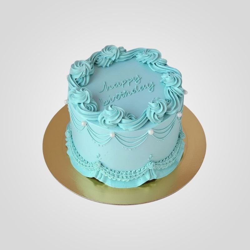 Vintage Piped Cake
